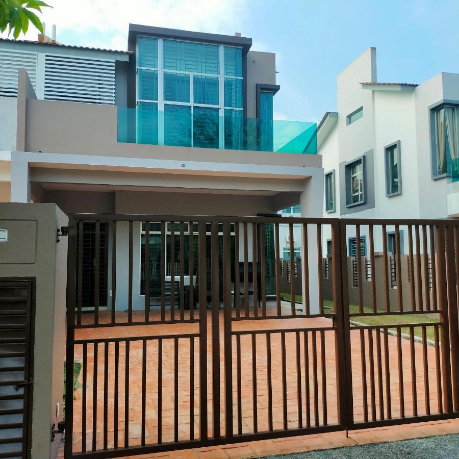 Appartement Casuarina Sea Breeze Desaru Extérieur photo