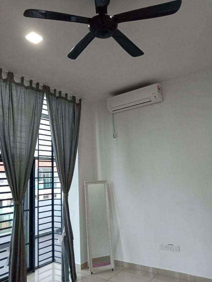 Appartement Casuarina Sea Breeze Desaru Extérieur photo